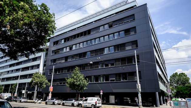 The MA 35 building at Dresdner Straße 93 in Vienna’s Brigittenau district