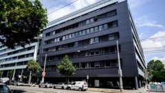 Das Gebäude der MA 35 in der Dresdner Straße 93 in Wien-Brigittenau