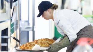 Jennifer Lueger ist beim Backen voll und ganz in ihrem Element.