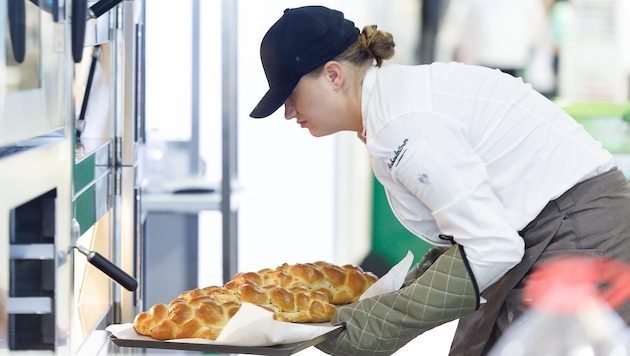 Jennifer Lueger ist beim Backen voll und ganz in ihrem Element.