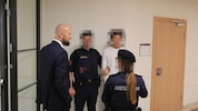 Der Mandant von Florian Kreiner (li.) raubte einen Taxler aus.