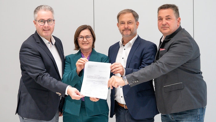 Gemeinsamer Vorstoß aus dem Burgenland (v.li.): Markus Ulram (ÖVP), Margit Paul- Kientzl ...