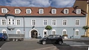 Von außen wirkt das Gebäude passabel – doch innen zeigen sich massive Missstände!