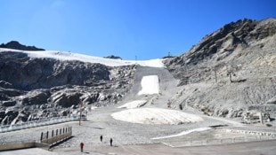 Die Schneedepots werden bald verteilt.