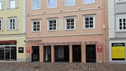 Das triste Bild am Alten Platz: Auf wenigen Metern sind neun Geschäfte leer.
