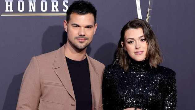 Taylor Lautner und Ehefrau Taylor freuen sich über Nachwuchs. Und verraten auch gleich, wie ihre ...