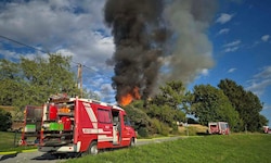 Großeinsatz am Mittwochabend im steirischen Hirsndorf, die Arbeiten dauern noch an.