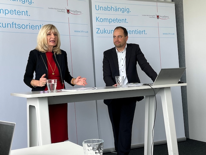 Brigitte Eggler-Bargehr mit David Grabherr.