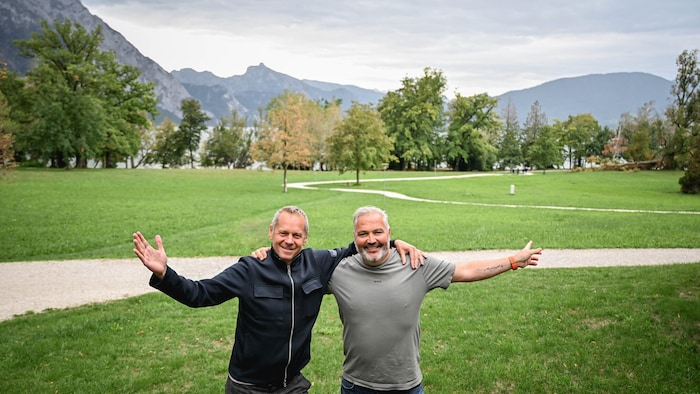 Das Duo von „Floro“ veranstaltet ab 2027 „Gmunden rockt“ im Toscanapark.