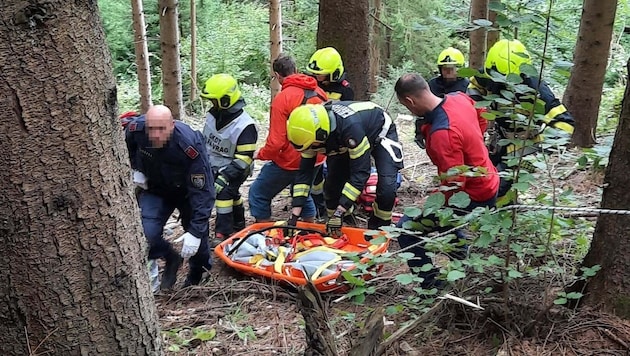 Die Rettung des 67-Jährigen war herausfordernd.