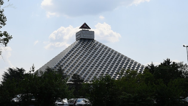 Das Konzert von Mahmut Orhan in der Pyramide in Vösendorf findet statt.