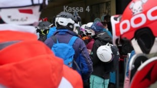 Andreas Tröster Ansturm an der Kasse – trotz hoher Preise