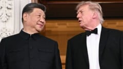 US-Präsident Donald Trump (rechts) hat am Donnerstag den chinesischen Präsidenten Xi Jinping im ...