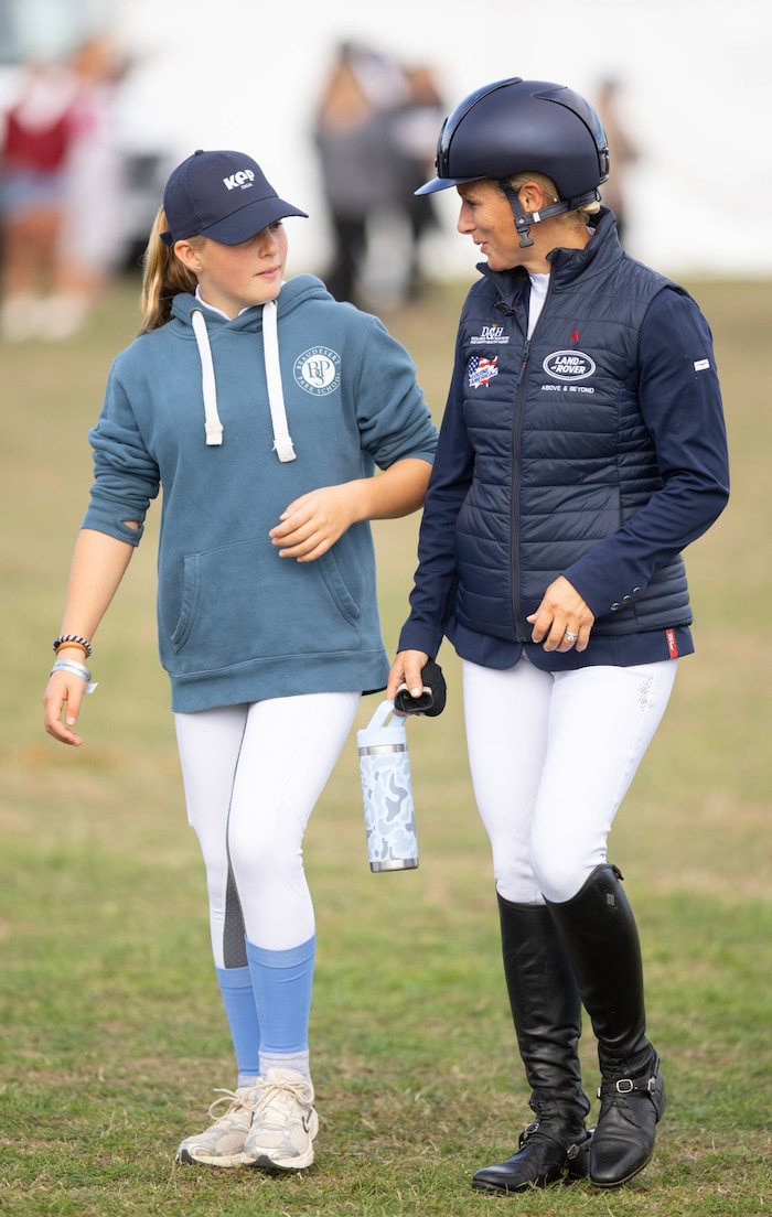 Mia ist eine genauso große Pferdeliebhaberin wie ihre Mutter Zara Tindall