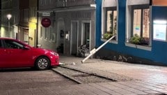 Ein Lokalbesucher wurde von der Laterne verletzt