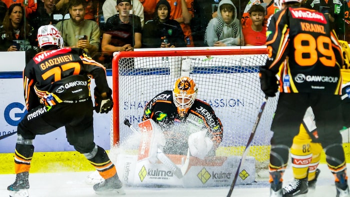 Starkes Profidebüt von Patrick Grascher im Tor der 99ers.