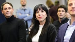 Die Berliner Linke (Bild) hat angekündigt, die Grünen und SPD zu Sondierungsgesprächen ...