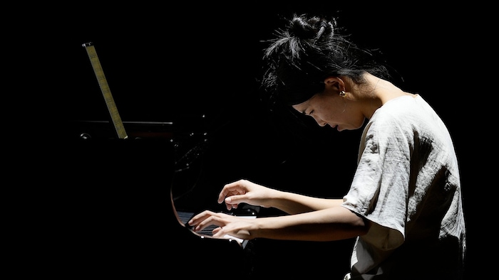 Hanni Liang ist eine deutsch-chinesische Pianistin, sie tritt in den besten Häusern auf, u.a. in ...