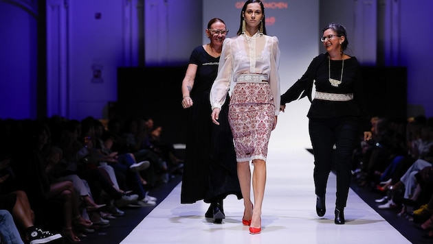 Claudia Hochmüller, Model Elena Huber und Schmuckdesignerin Irene Hiebl.