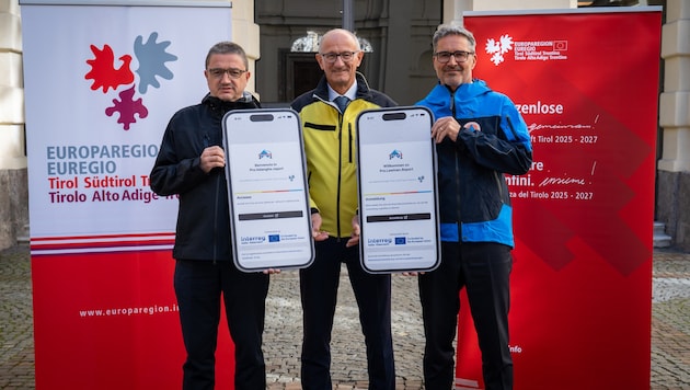 LH Maurizio Fugatti (Trentino), Euregio-Präsident LH Anton Mattle (Tirol) und Südtirols LH Arno ...