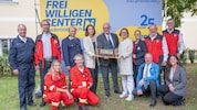 Vertreter von Land, Vereinen, Rettungsorganisationen, Zivilschutzverband, Feuerwehr und viele ...