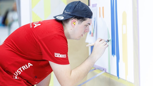 Die Nerven behalten: Maler Luca Ladler arbeitete im Finale am Design.