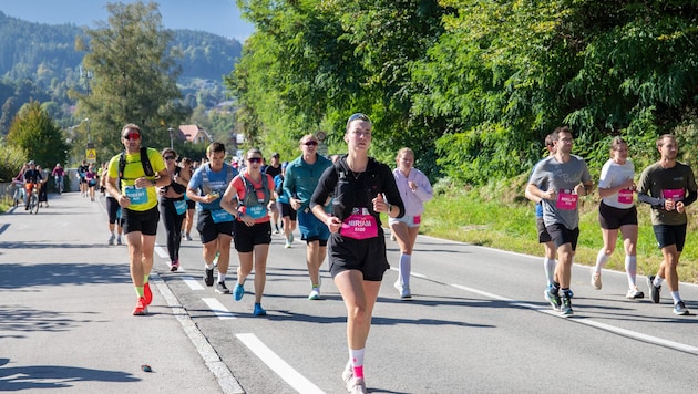 8500 Läufer nahmen bei der Marathon-Premiere am 27. September am Wörthersee Teil.
