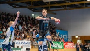 Das Derby gegen die Füchse hat die Lipizzanerheimat rund um Pavle Petrovic (re.) verloren. Es ...