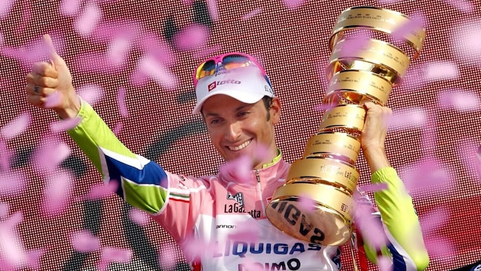 Jubel über viele große Erfolge: Ivan Basso tritt nun als WM-Botschafter auf.