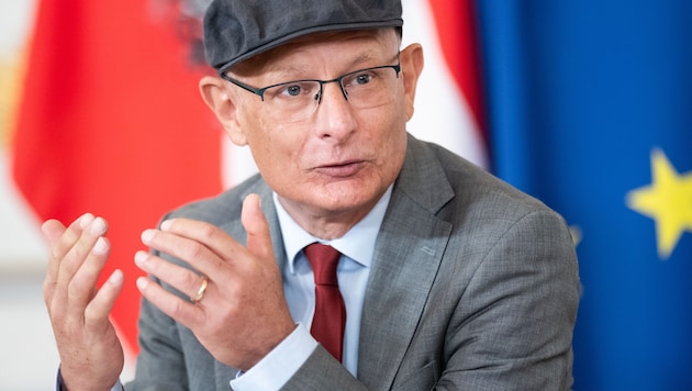 Marterbauer wants to collect more money from higher-income earners.