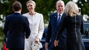 Très chic, Charlène! Die monegassische Fürstin zog beim Treffen mit Papst Leo XIV. in Metz alle ...