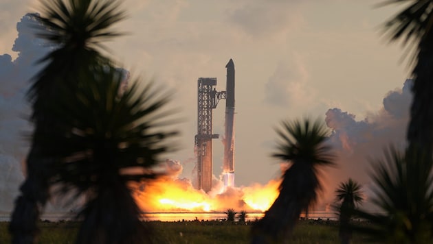 Am heutigen Montag ist eine Starship-Rakete zu einem Flug auf der Erdumlaufbahn gestartet.