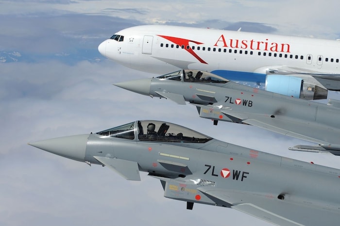 Das Modell: Sechs Monate Überschall im Eurofighter, sechs Monate Unterschall im Airbus