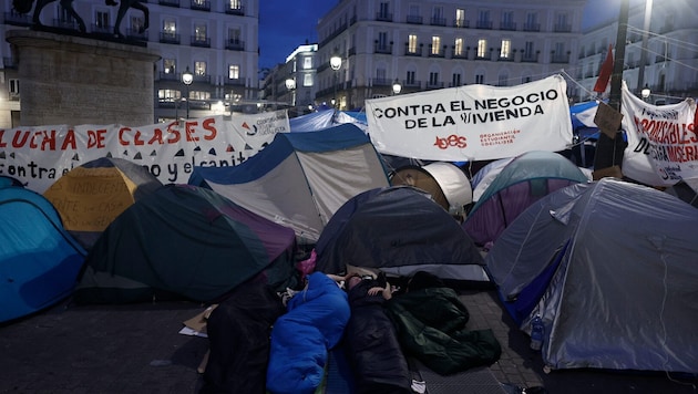 Die Zwangsräumung einer 87-Jährigen in Madrid hat landesweite Proteste in Spanien ausgelöst.