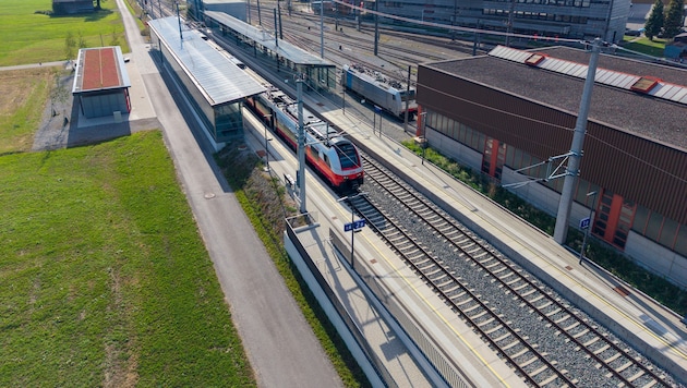 Die Haltestelle in Wolfurt erstrahlt in neuem Glanz.