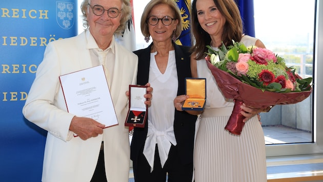 Peter Hofbauer, LH Johanna MIkl-Leitner und Vera Russwurm.