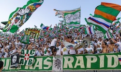 Die Ultras Rapid scheinen noch einmal mit einem grünen Auge davongekommen zu sein …