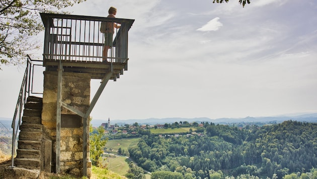 Wanderfreunde kommen bei dieser Tour in jeder Hinsicht auf ihre Kosten.