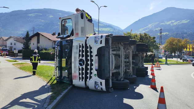 Der Lenker des Lkw hatte Glück im Unglück.