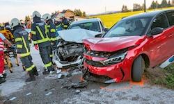 An beiden Fahrzeugen entstand Totalschaden.