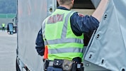 Im Zuge einer Kontrolle in Osttirol wurde der Klein-Lkw aus dem Verkehr gezogen (Symbolbild).
