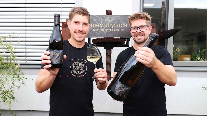 Leithaberg DAC Grüner Veltliner Ried Himmelreich 2024 lautet die Ansage von Michael und Josef ...