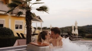 Where love happens: gemeinsame Momente machen den Kuschelurlaub in Loipersdorf besonders.