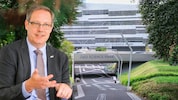 Stefan Koch ist Wirtschafts- informatiker und seit 2023 Rektor der JKU Linz. Zuvor war er ...
