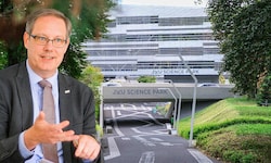 Stefan Koch ist Wirtschafts- informatiker und seit 2023 Rektor der JKU Linz. Zuvor war er ...
