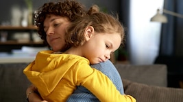 Ein schwieriges, aber wichtiges Gespräch zwischen Mutter und Kind.