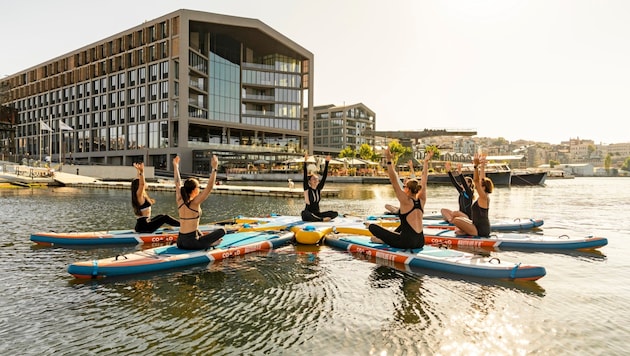 Wassersport am Goldenen Horn hat eine lange Tradition. Im Rixos Tersane kann man sich Stand up ...