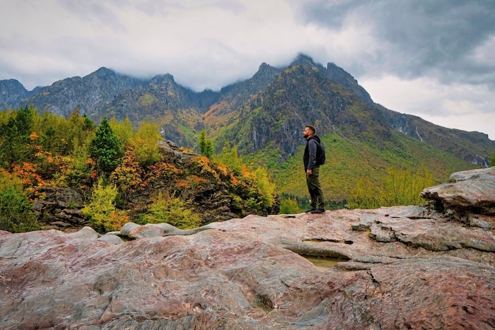 Angenehme Temperaturen, klare Sicht – der Oktober ist eine der besten Reisezeiten zum Wandern in ...