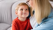 Wie lange eine Mutter stillt, wie oft und wann hängt von der Mutter-Kind-Beziehung ab.