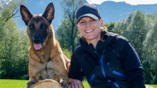 Isabella Strutz aus Salzburg ist mit Spürhündin „Crazy“ bei der Weltmeisterschaft in Rumänien im ...